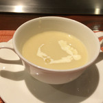 TEPPAN DINING KAMIYA - ビジネスランチのスープ