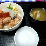 余市川温泉 - 海鮮丼