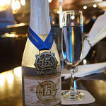 テディ・ルーズヴェルト・ラウンジ - 東京ディズニーシー15周年記念ラベルワイン（スパークリングワイン）