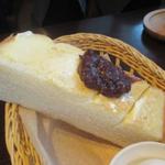 カフェ・メールネージュ - 厚切りトーストモーニング