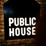 PUBLIC HOUSE - ロゴ