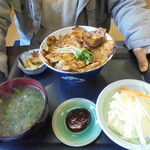 焼肉たてがみ - 豚丼（並）