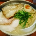 臥龍 - 2016/6 肉麺￥1200大盛り￥200だぜぇ～♪