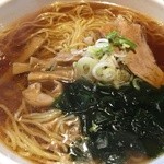 Seikoutei - ラーメン（単品では550円）