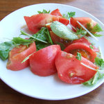 spice kitchen moona - トマトのサラダ山椒風味(420円)