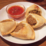 spice kitchen moona - カリーパフ：マトンキーマパイ包み揚げ(530円)