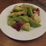 アヒルストア - アボカドとタコのサラダ1