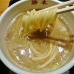 中華そば 勝本 - 豚骨魚介の甘味と煮干しの苦味が融合！