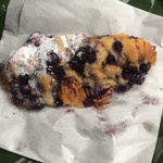 パンドール - ブルーベリークロワッサン