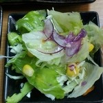 天翔る牛の閃き - サービスのサラダ