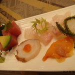 Kamizono - assorted sashimi (sliced raw fish)