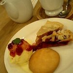 ステラおばさんのクッキー - アップルパイとチェリーパイ