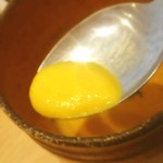 この色でニンジンのスープ？と思ったけど一口食べるととってもニンジン！！