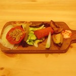 地元有機野菜のプレート