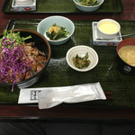 ステーキ丼ダブル@1,700円