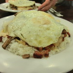 Eggs'n Things Guam - ロコモコ