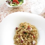 カントコトロ - たこピラフとサラダ