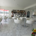 カントコトロ - 内観