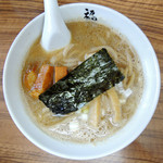 麺や　福座 - 2016年6月5日(日)　煮干し豚骨(800円)