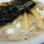 麺や　福座 - 2016年6月5日(日)　煮干し豚骨(800円)　アップ