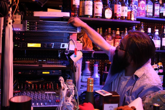 Bar IpsoFacto Sennichimae photo 5