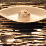 六雁 - 落花生アイス