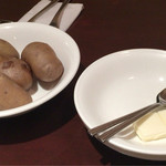 プティフ・ア・ラ・カンパーニュ - ジャガイモとバター