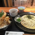 ワンコインランチのざる蕎麦と天丼