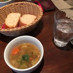 ビストロ ア ラ ドゥマンド - 