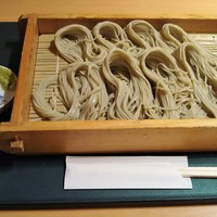 新潟名物 布のり蕎麦とおいしい酒菜 きなせや. 赤坂割烹店 - へぎそば（1人前）、薬味