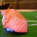 吉冨寿し - 中トロ（奄美）