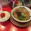 博多ラーメン ガツン 両国店