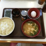 すき家 - H28.6月 とん汁たまごかけご飯定食