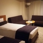びわ湖大津プリンスホテル - 落ち着いた雰囲気のツインルームです。