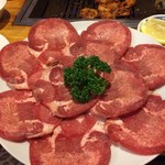 焼肉 ぴだん - 上タン❎2