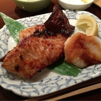 伊豆の旬 やんも 丸の内店 - 