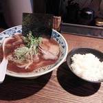 魚薫ラーメン