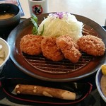 Katsuki - ヒレかつは美味しかった...けどご飯....見ればね...