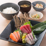 北の味紀行と地酒 北海道 - 刺身定食