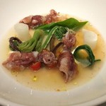 レフェルヴェソンス - 山風～蛍烏賊と山菜たち、はまぐりと長葱のジュ、発酵クリームとマイクロトマト