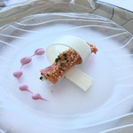 53 By The Sea - ハートオブパームで包んだパシフィックスモークサーモン