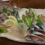 旬魚菜 しら川 - 刺身盛合せ(アジ、平目、炙りカマス、〆鯖)