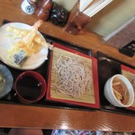 Motojima - 蕎麦は殆ど私が食す