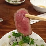 牛たん料理 閣 - このレア具合♪