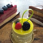 アテスウェイ - ミュールエポンム&ヌガー　フリュイ　デ　ボワ&ノワゼッティーヌ♪