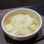 エクアトゥール - デザート1：桂花陳酒とパッション・フルーツ、生姜入り蜂蜜ヨーグルトと青りんごパウダー3