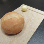 エクアトゥール - スタイルブレッドのパン