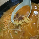 めん楽亭 - 辛みそネギラーメンチャーシューが刻んで入っています