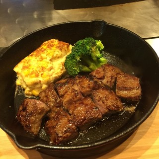 鉄板料理工房 ブォナージョ_0