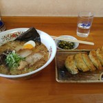 チュンチュンラーメン - ラーメン＆餃子(2016/5)